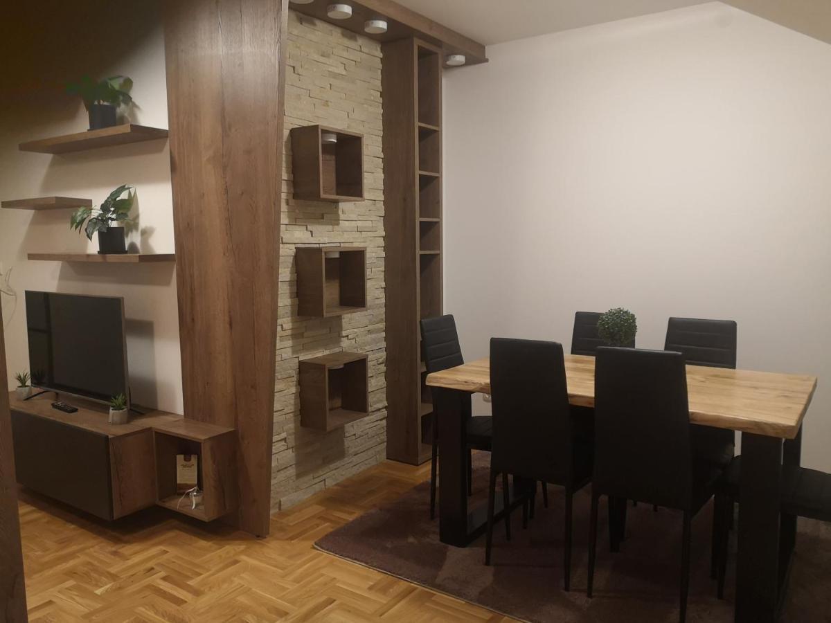 Apartman Milic Zlatiborアパートメント エクステリア 写真